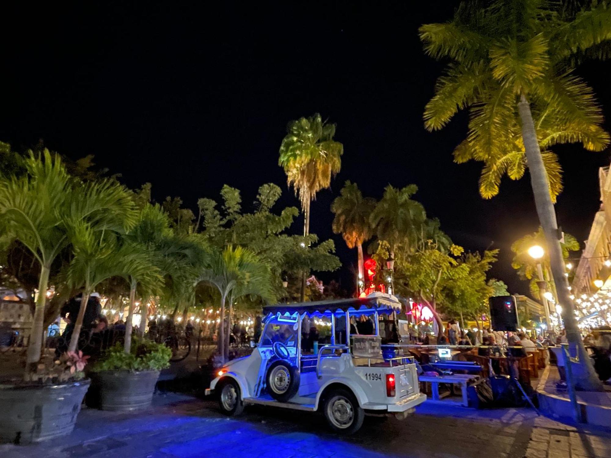 New & Comfy, 5 Star Area, Walk 2 Beach, Pool, Views, King Bed マサトラン エクステリア 写真