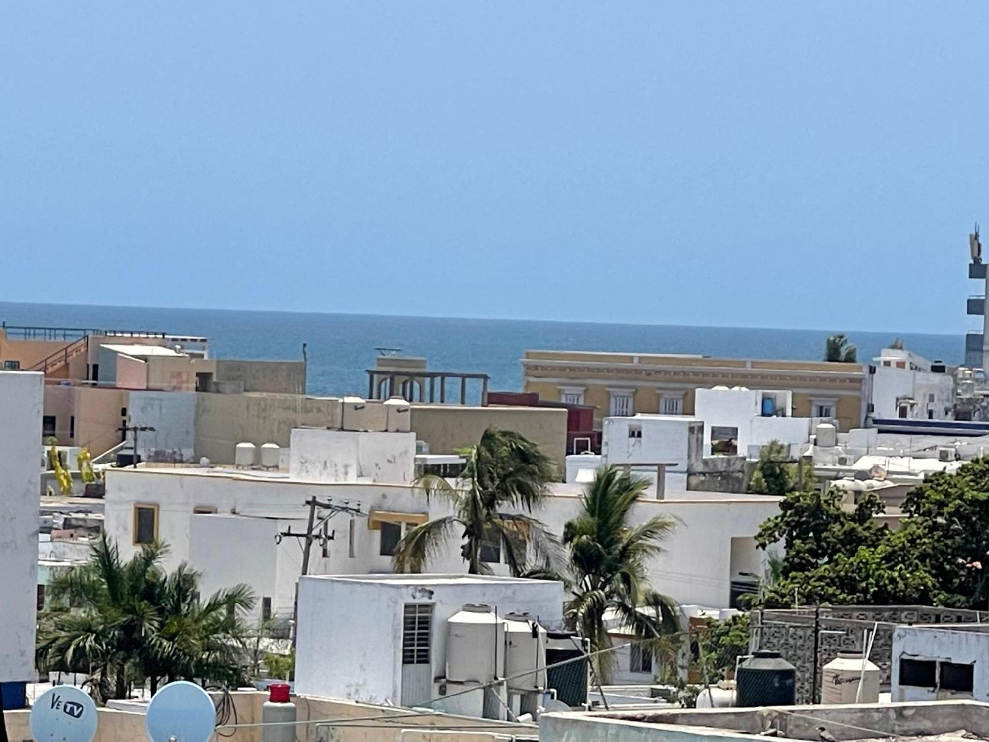 New & Comfy, 5 Star Area, Walk 2 Beach, Pool, Views, King Bed マサトラン エクステリア 写真